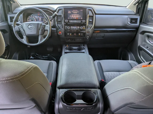 Used 2024 Gray Nissan SV image 12