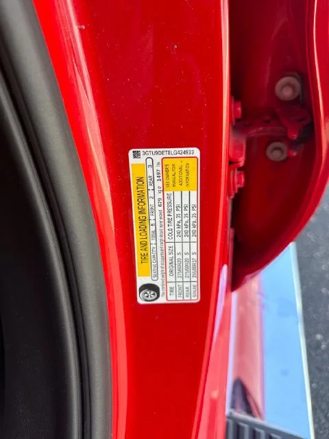 Used 2020 CARDINAL RED GMC SLT image 34