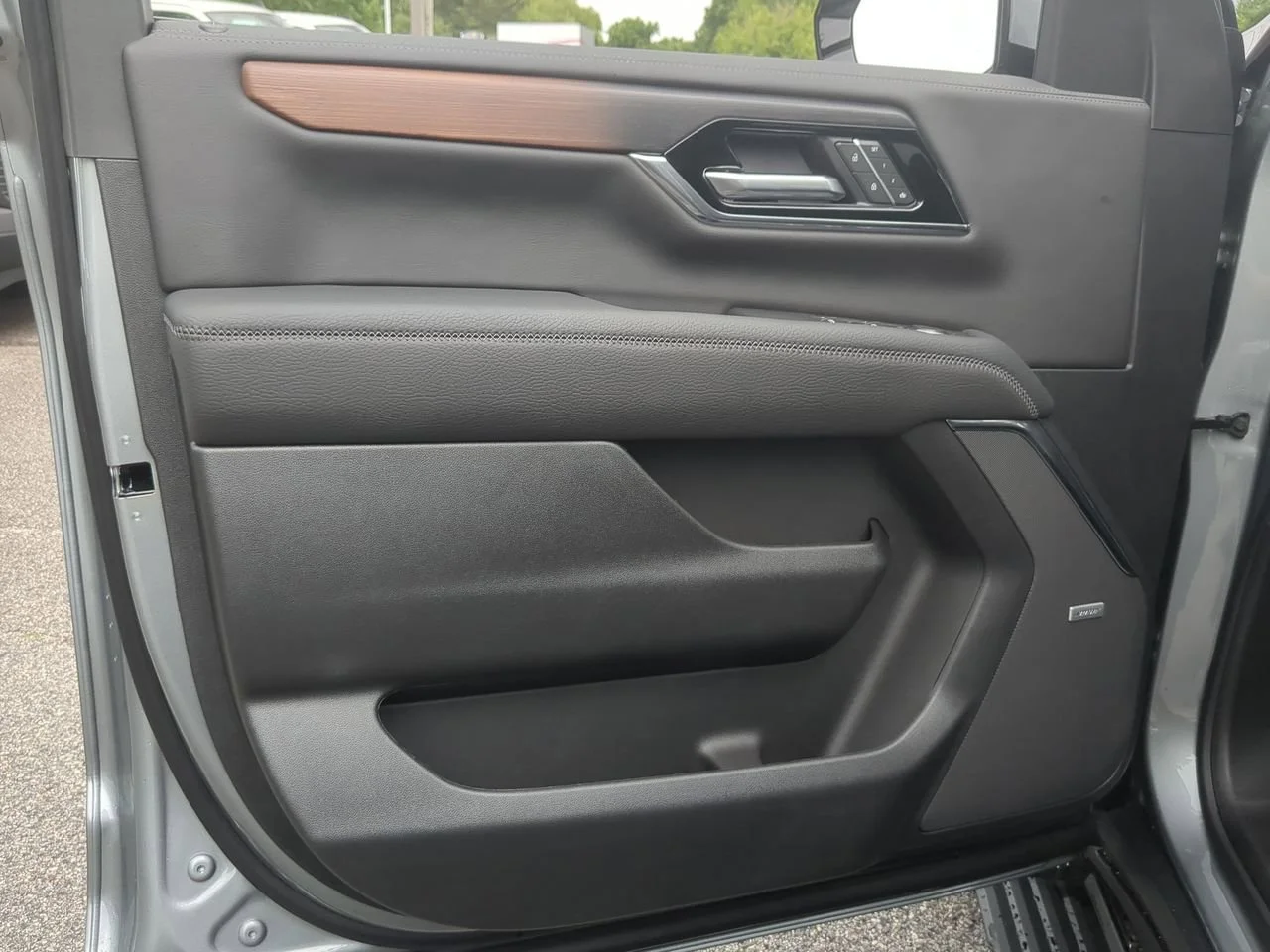 New 2026 Sterling Metallic GMC Denali image 23