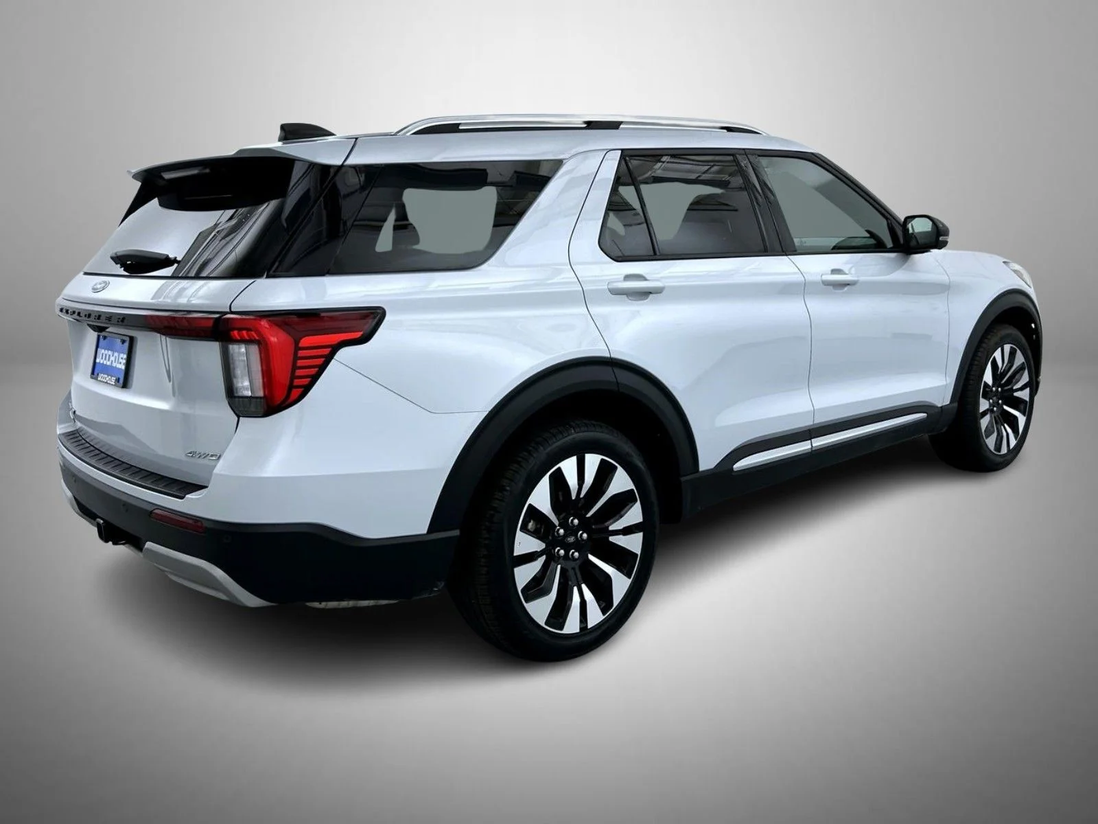 Used 2025 White Ford Platinum image 5