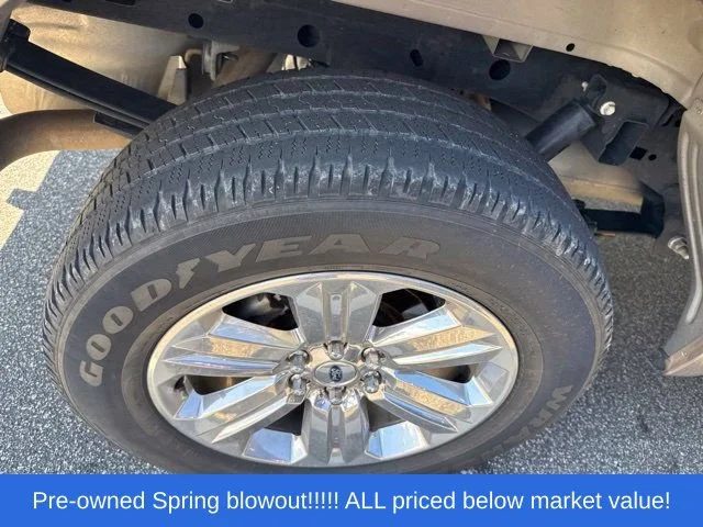 Used 2018 Gray Ford XLT image 18