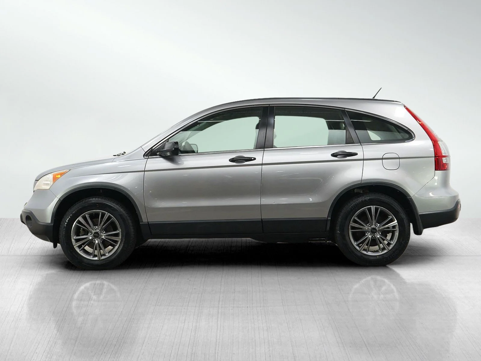 Used 2007 Honda CR-V LX with VIN JHLRE48367C107550 for sale in White Bear Lake, Minnesota