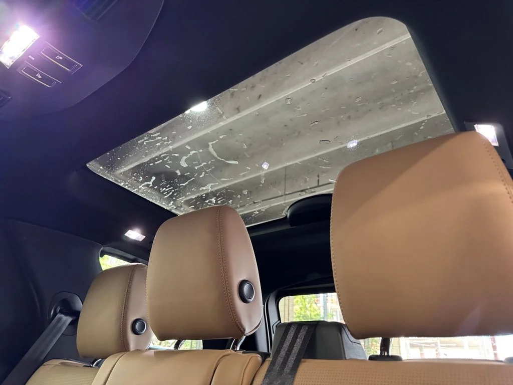 New 2026 Santorini Black Land Rover Gemini Edition image 14