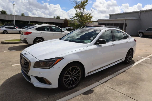 Used 2019 Casablanca White Genesis 3.3T Sport image 1