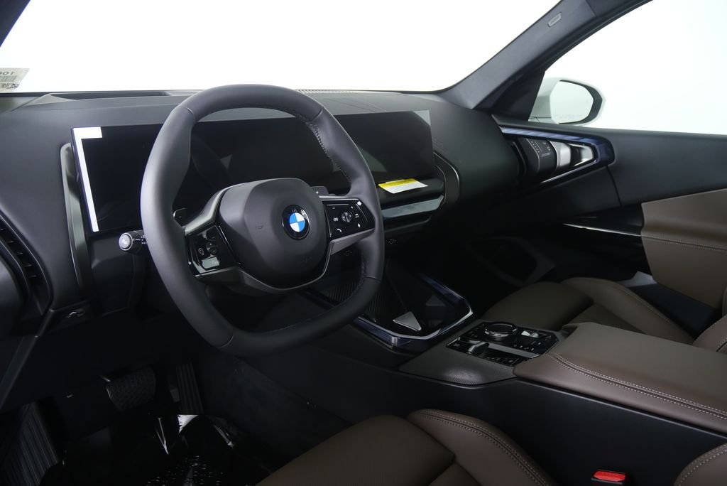 New 2026 Alpine White BMW 30 xDrive image 12