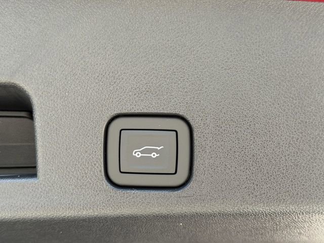 2026 Chevrolet Traverse LT - Photo 14