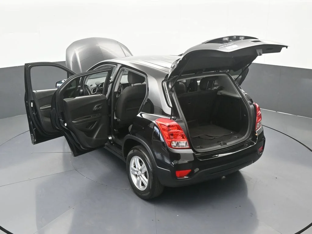Used 2022 Mosaic Black Metallic Chevrolet LS image 49