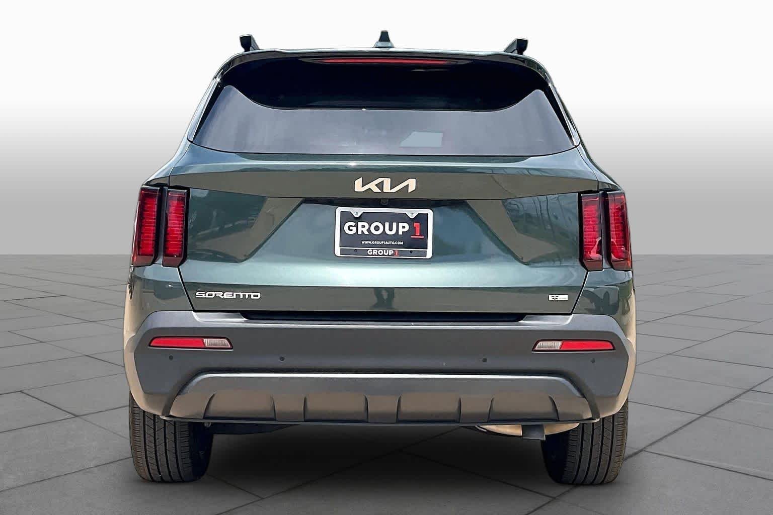 Pre-Owned 2023 Kia Sorento X-Line EX