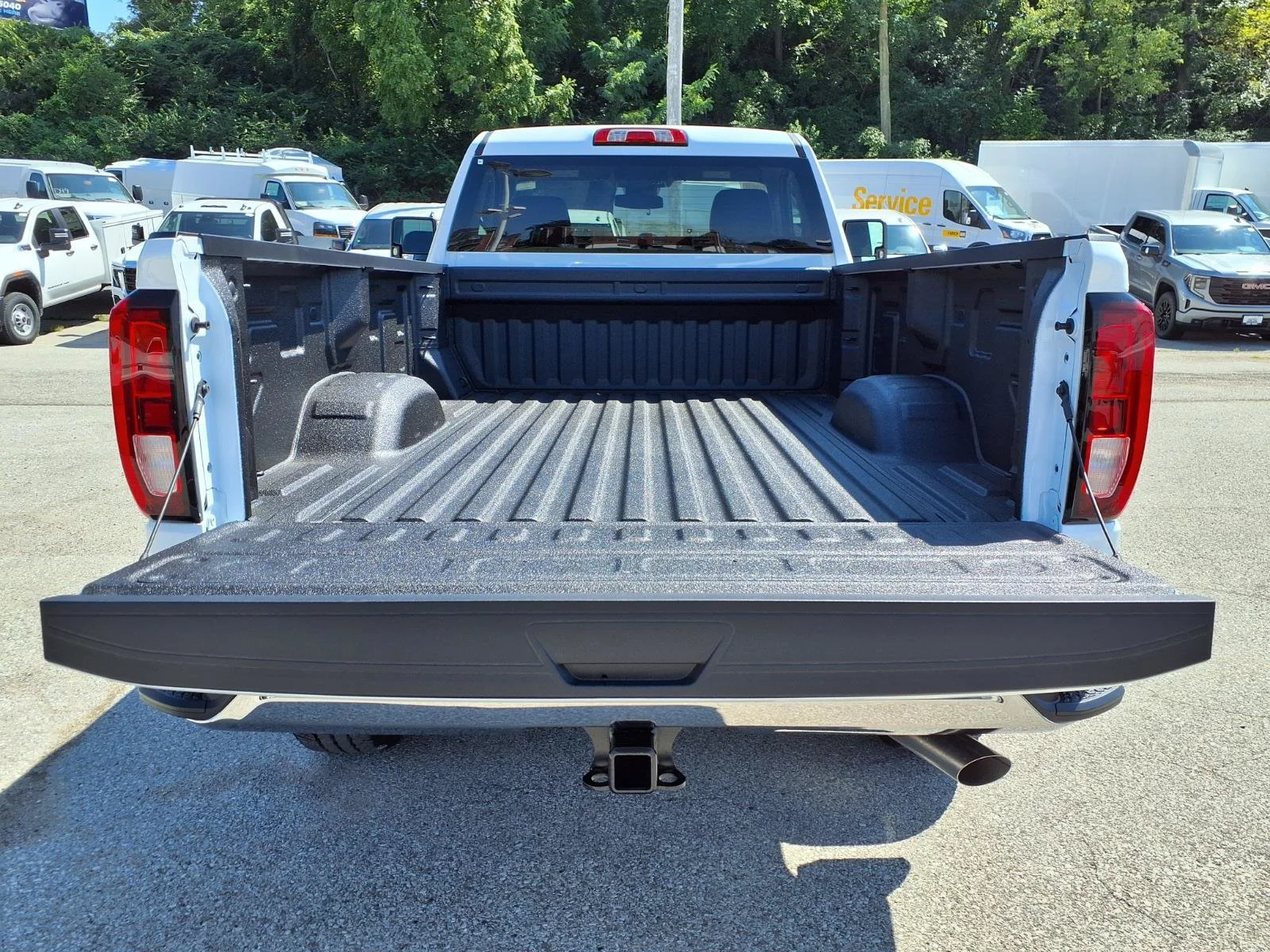 2026 GMC Sierra 3500HD Pro - Photo 17