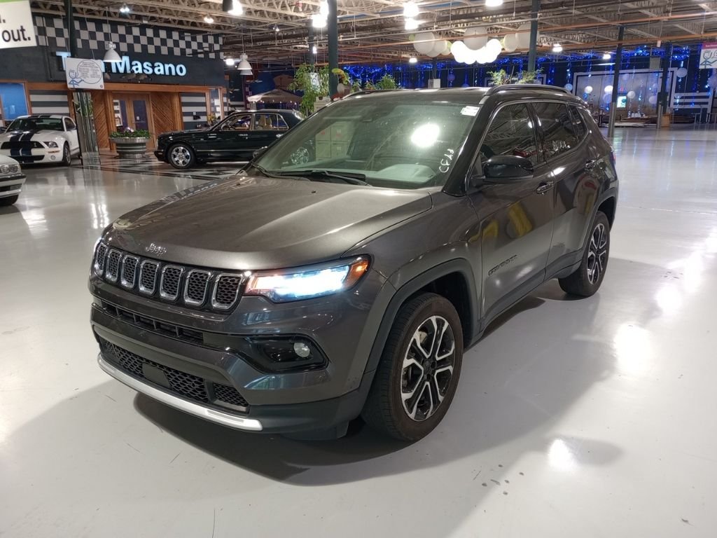 2023 Jeep Compass Limited 4X4's photo