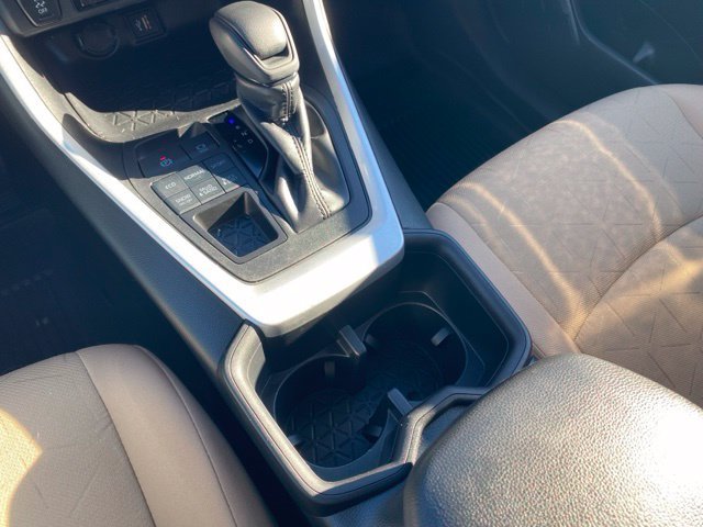 Used 2024 Midnight Black Metallic Toyota XLE image 35