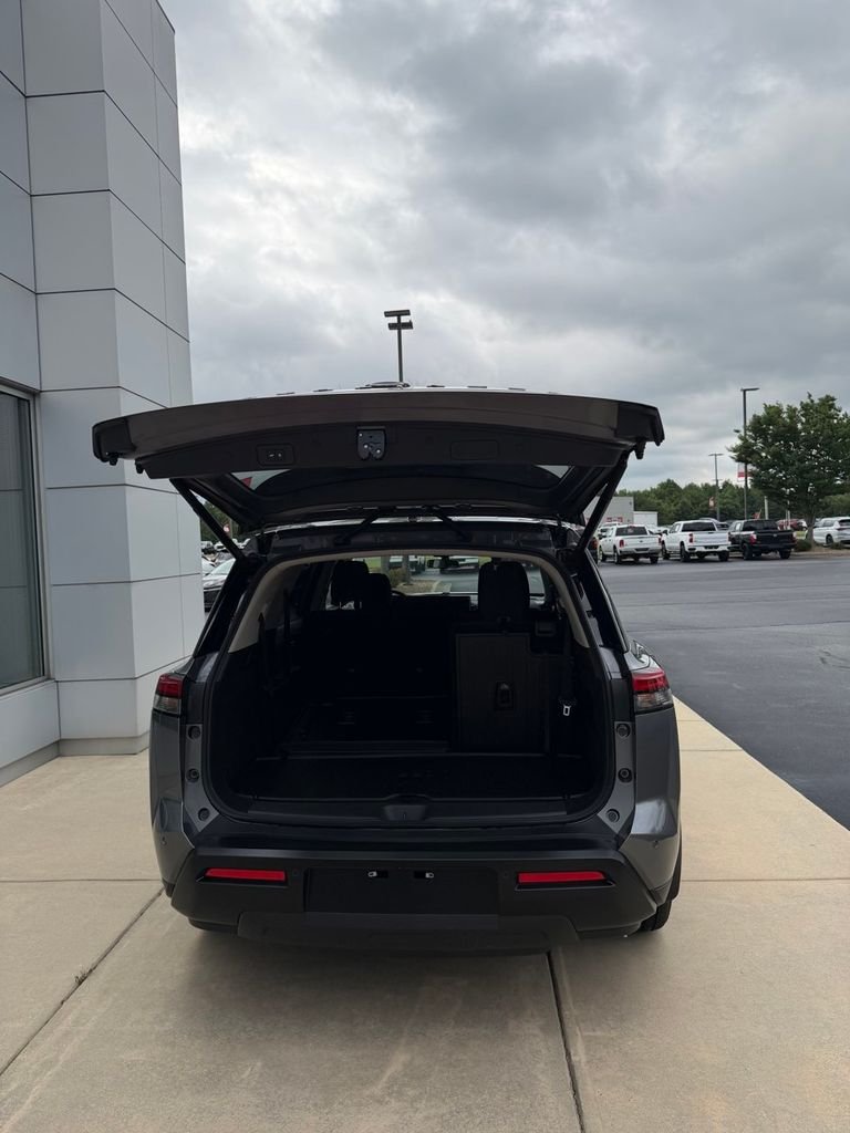 New 2026 Gun Metallic Nissan SV image 20