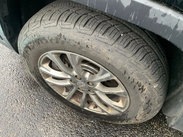Used 2019 Jeep Cherokee Latitude Plus with VIN 1C4PJMLB5KD459469 for sale in Cranberry Township, PA