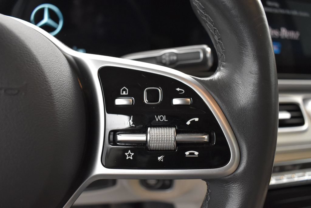 Used 2020 White Mercedes-Benz GLE 450 image 7