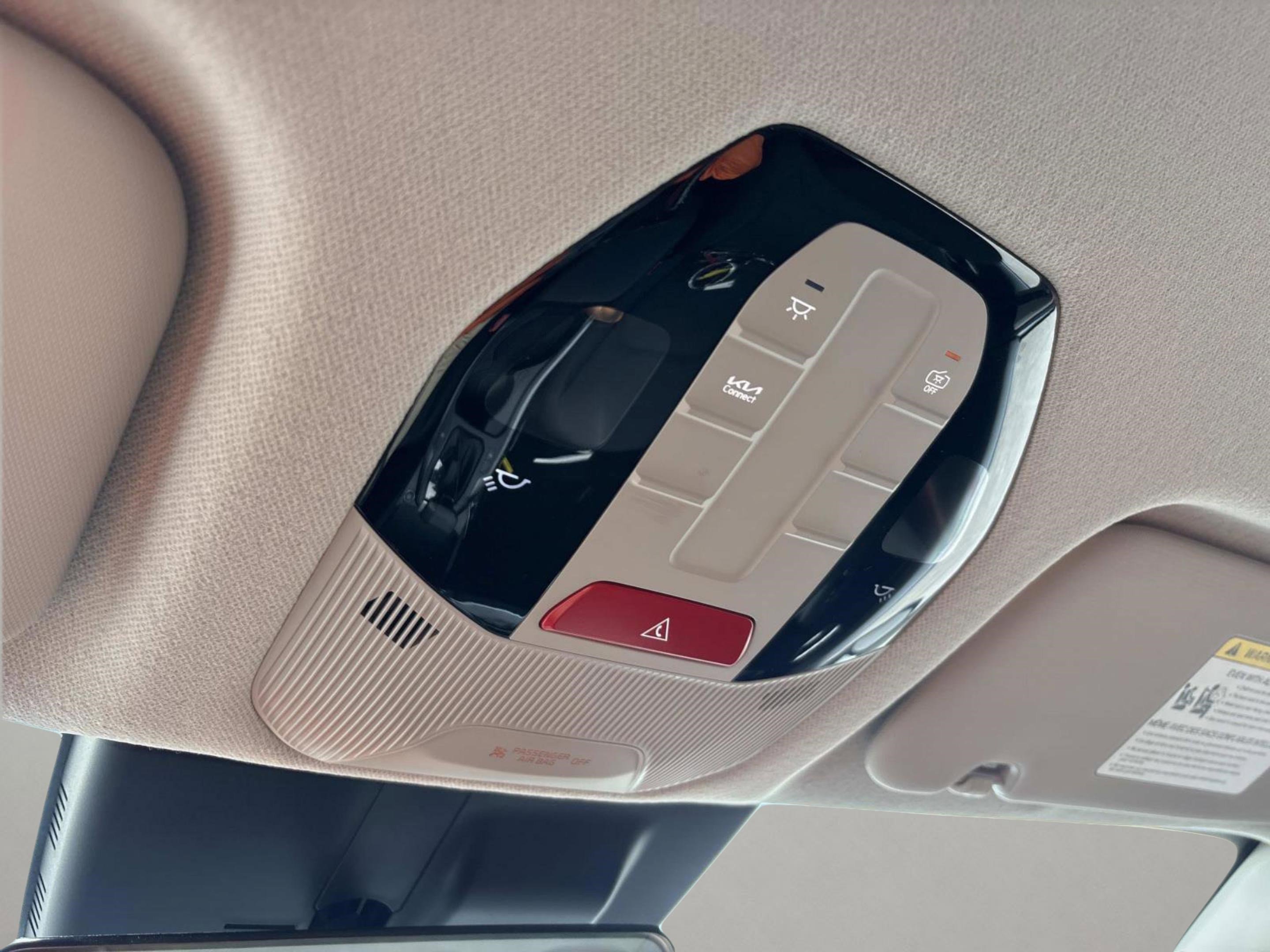 New 2026 Snow White Pearl Kia LX image 26