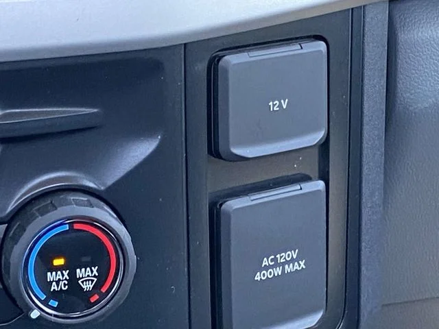 New 2025 Oxford White Ford F-550® XL image 21
