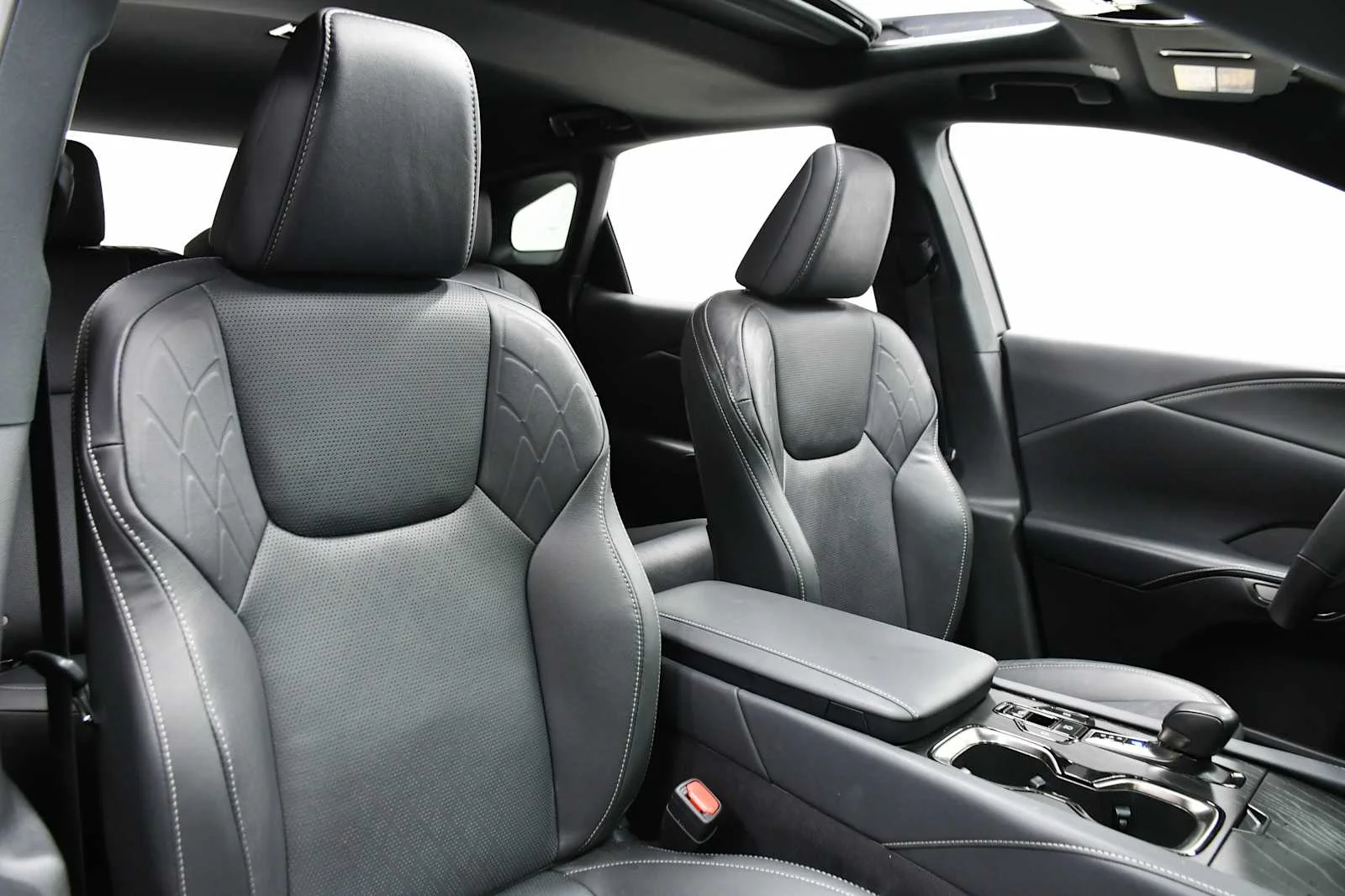 Certified Used 2025 CLOUDBURST GRAY Lexus Premium Plus image 24