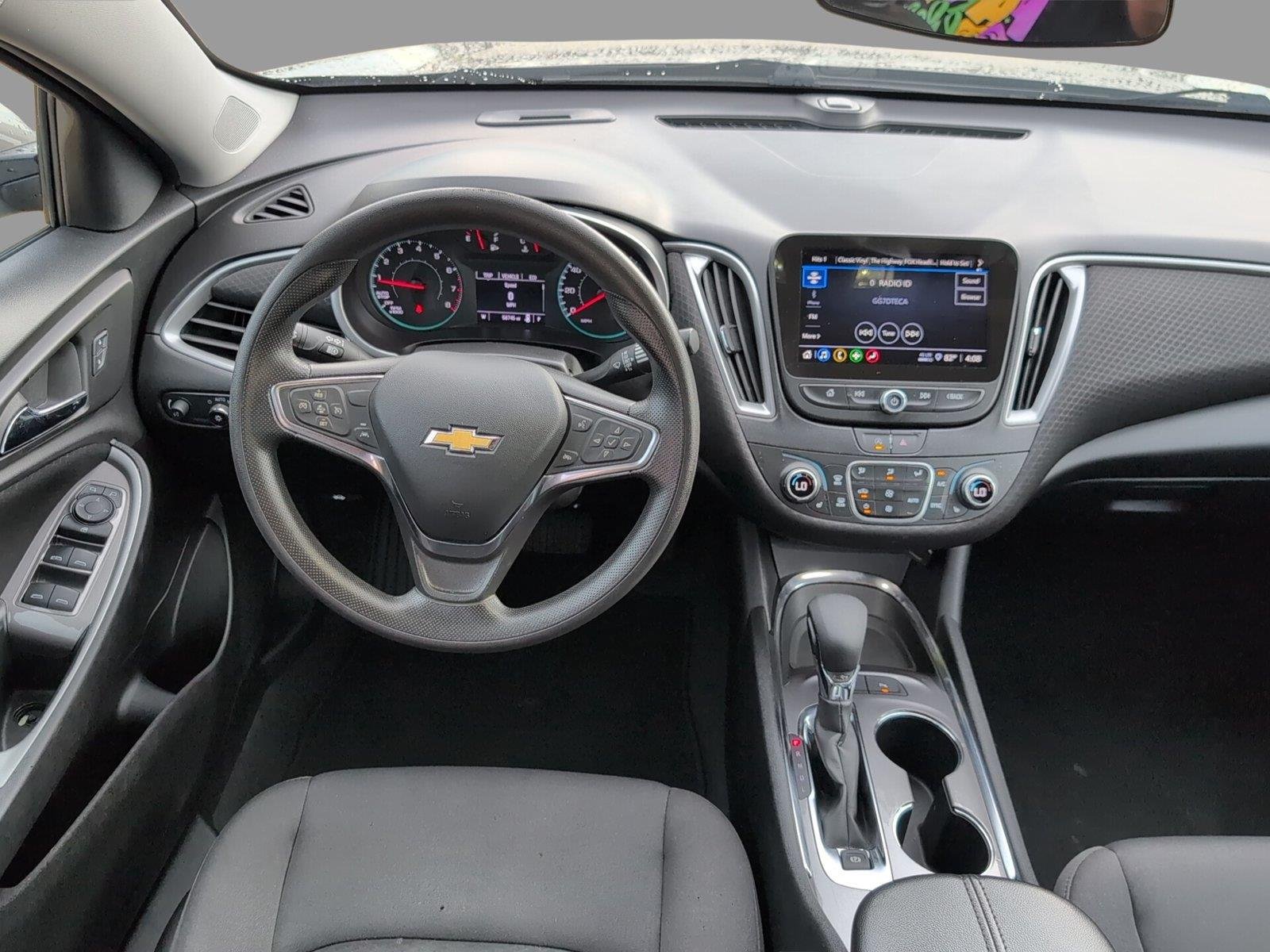 Used 2024 Mineral Gray Metallic Chevrolet LT image 25
