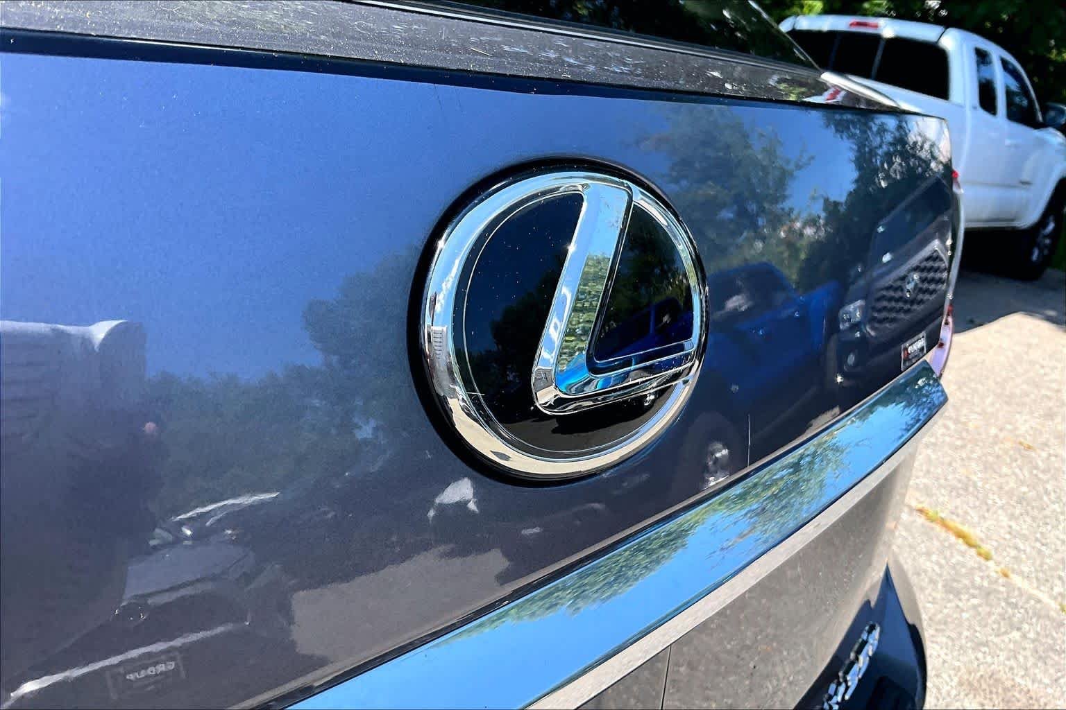 Used 2017 Nebula Gray Pearl Lexus  image 30