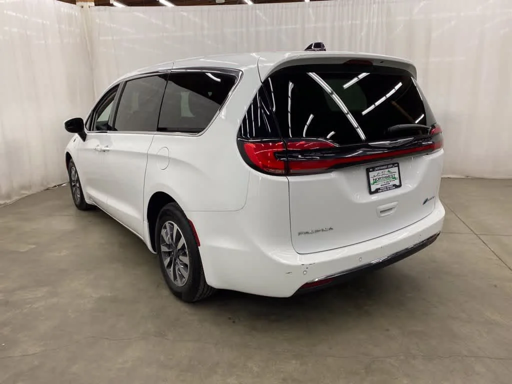 Used 2023 Bright White Clearcoat Chrysler Hybrid Touring L image 4