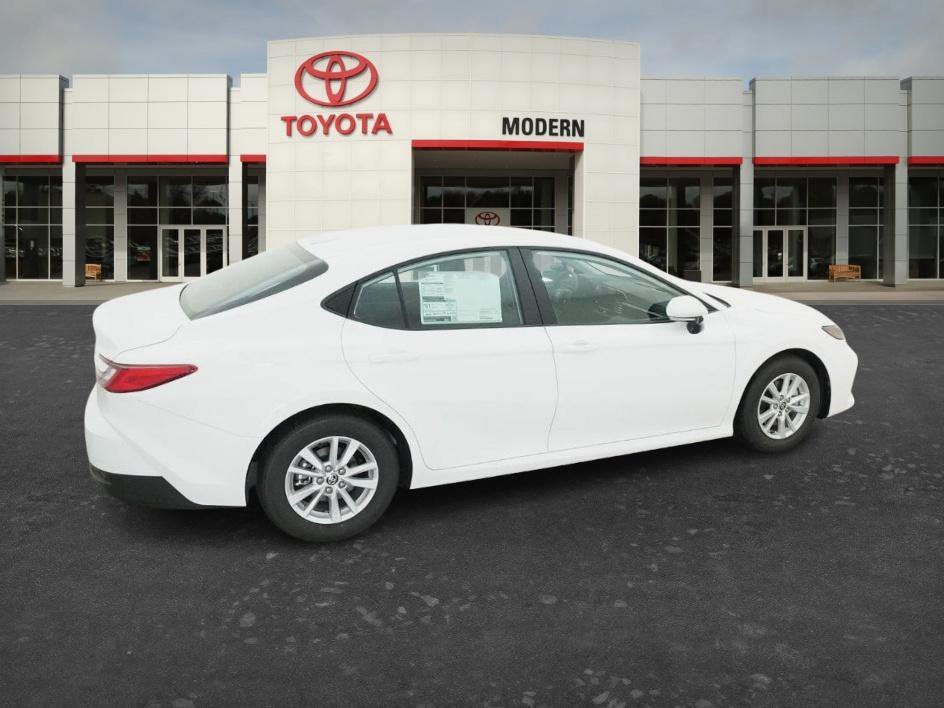 New 2026 Ice Cap Toyota LE image 13