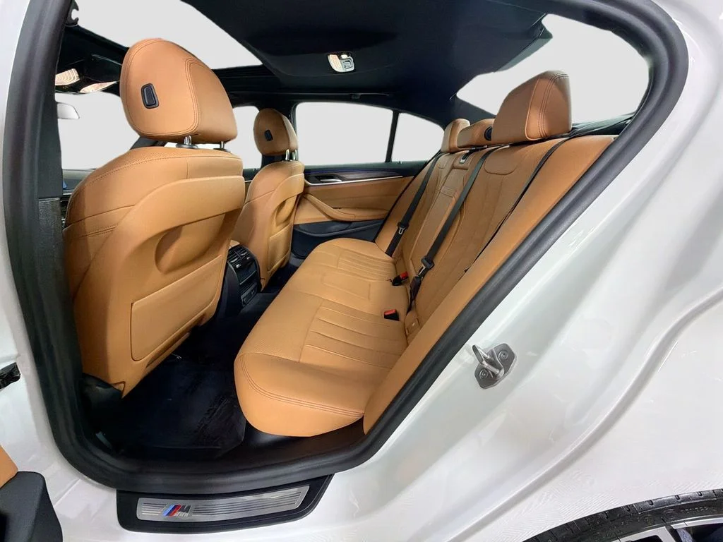 Used 2022 White BMW 530i image 25
