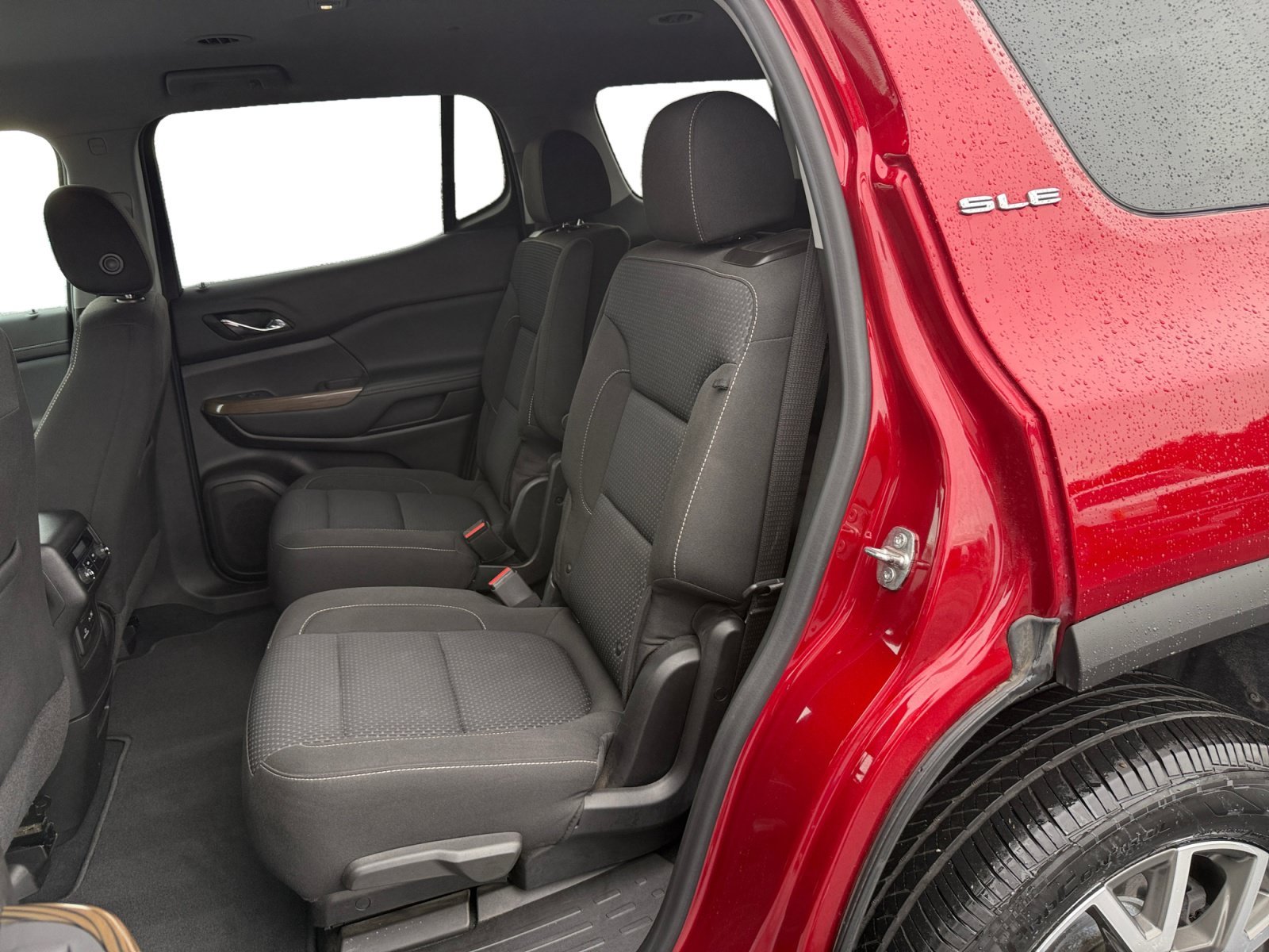 Used 2022 Cayenne Red Tintcoat GMC  image 16