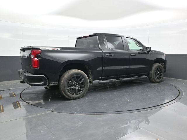New 2026 Black Chevrolet RST image 7