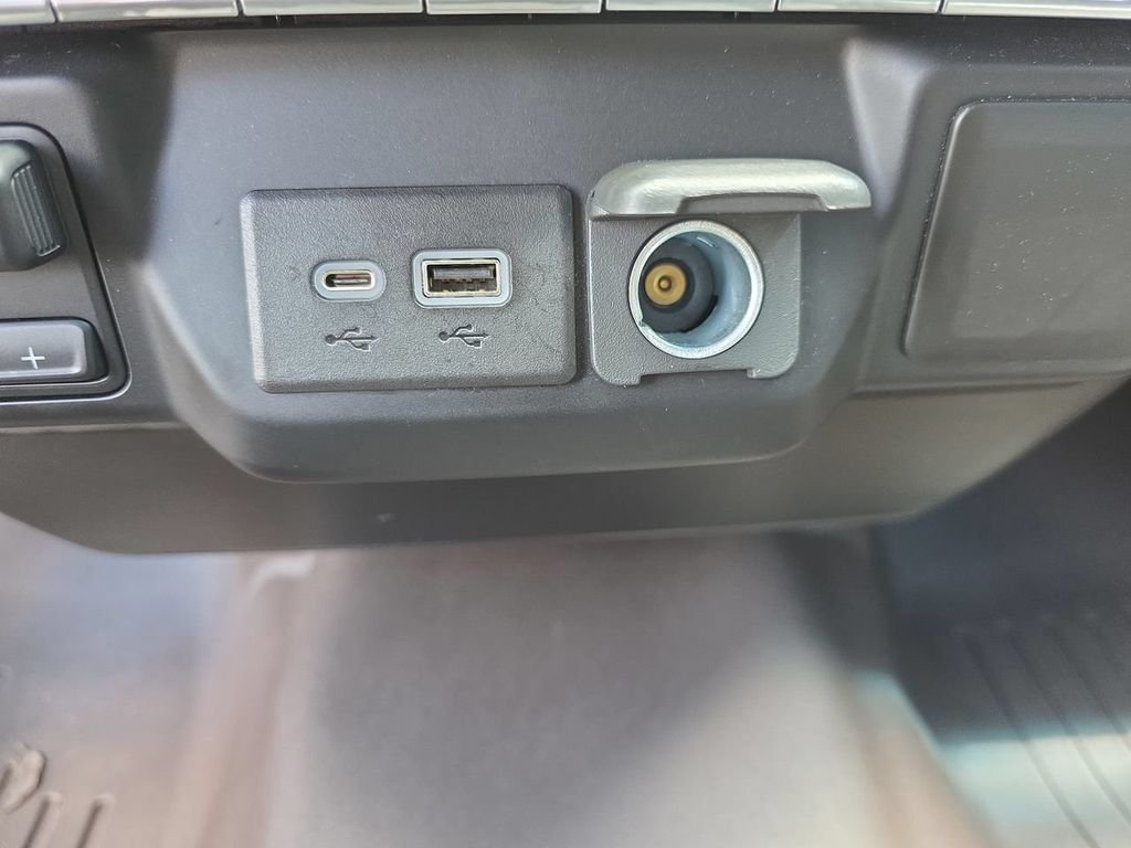 Used 2021 Gray Chevrolet RST image 22