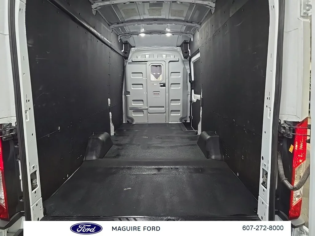 Used 2025 White Ford Base image 11