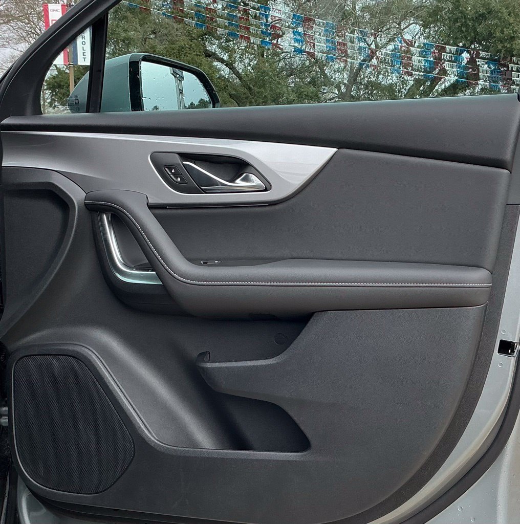 New 2026 Sterling Gray Metallic Chevrolet 2LT image 22