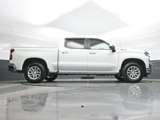Used 2020 White Chevrolet LT image 24