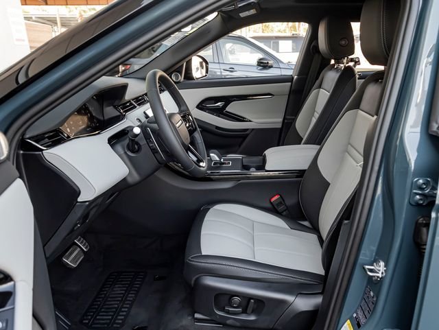 New 2026 Tribeca Blue Land Rover Hoxton Edition image 14