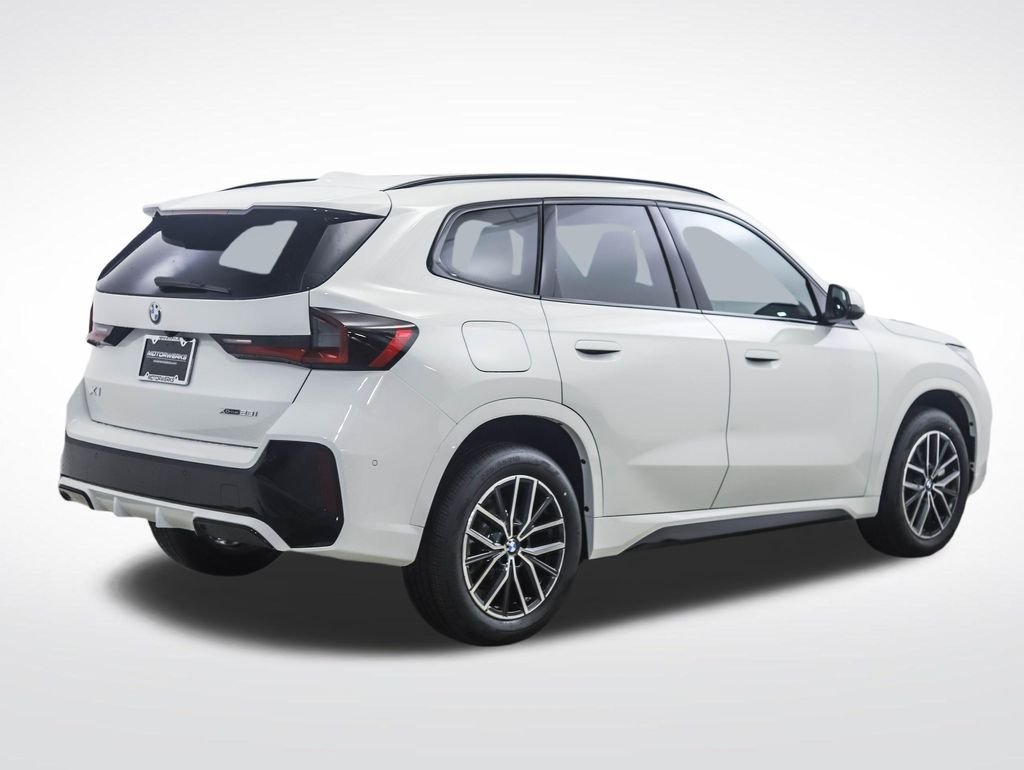 Used 2026 Alpine White BMW xDrive28i image 6