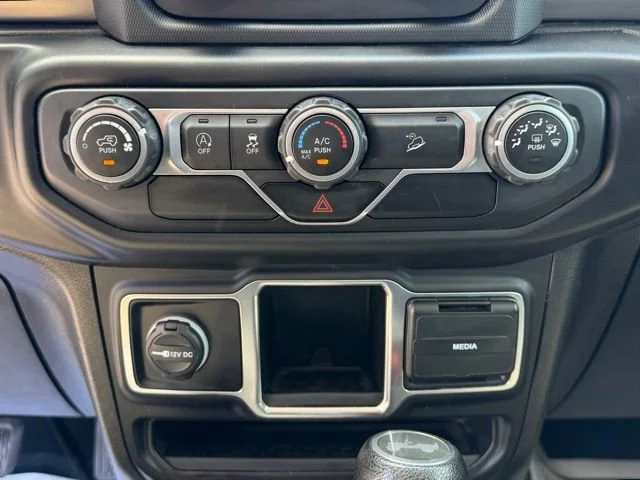 2020 Jeep Wrangler Sport - Photo 29