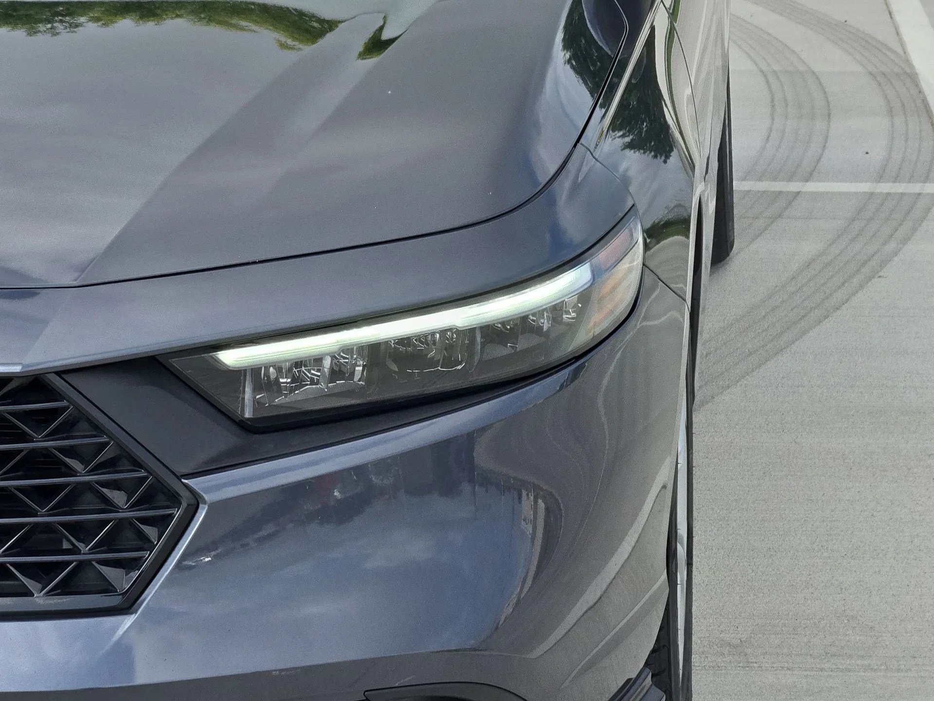 Certified Used 2024 Gray Honda LX image 9