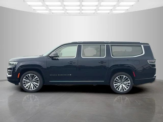 Used 2023 Black Jeep Series III image 4