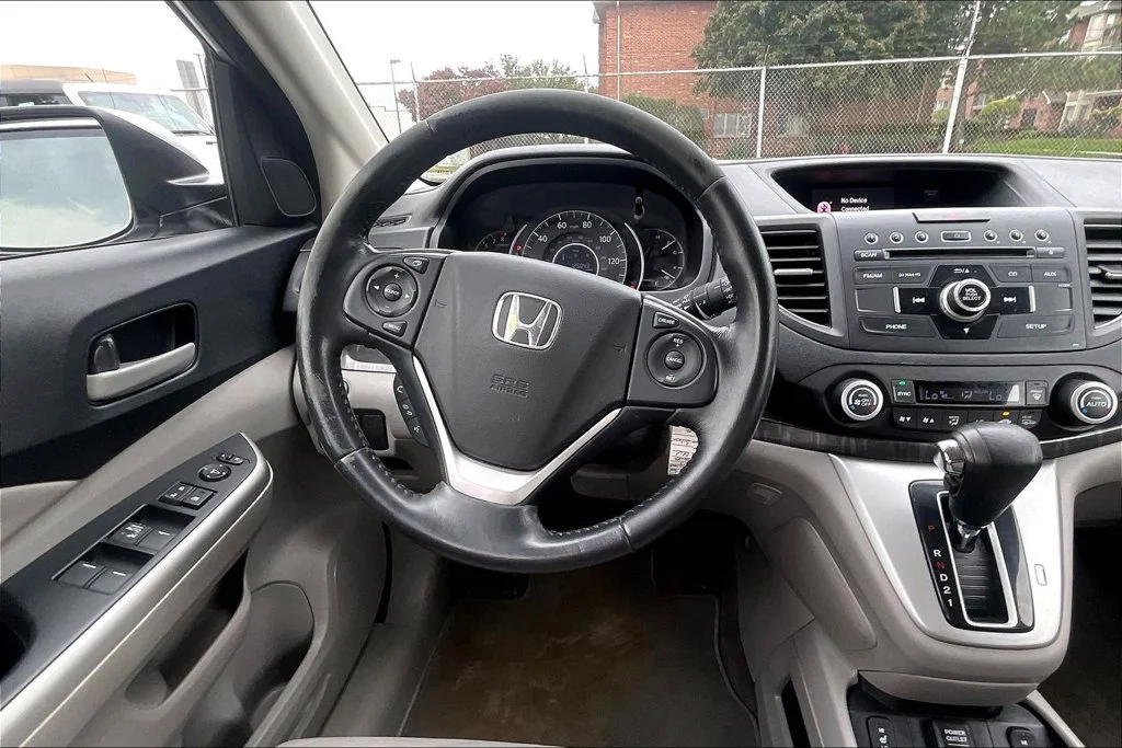 Used 2013  Honda EX-L image 4
