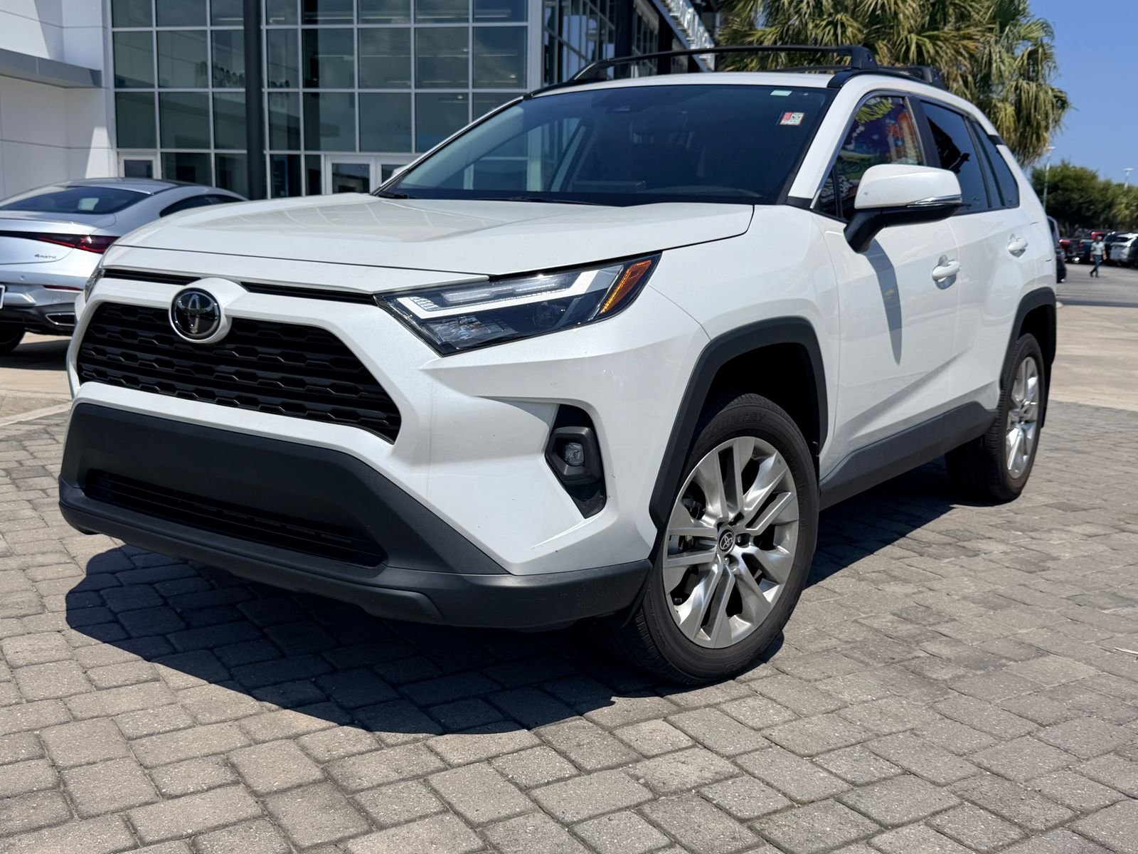 Used 2024 Pearl Toyota XLE Premium image 1