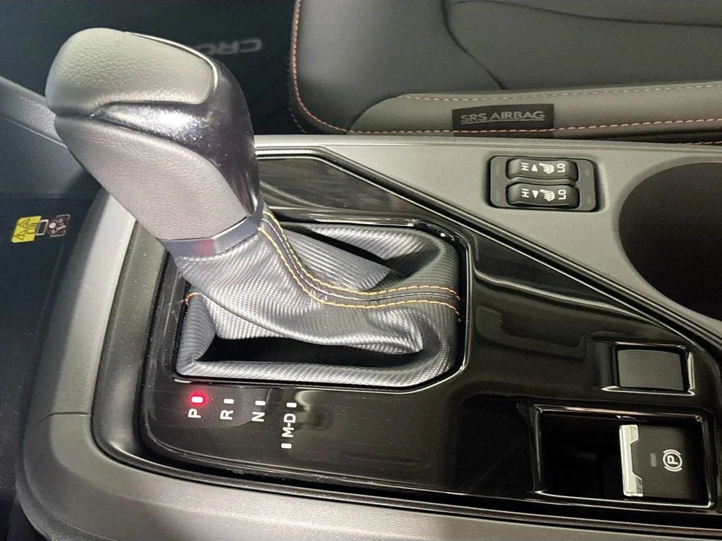 New 2026 ALPINE GREEN Subaru Limited image 17