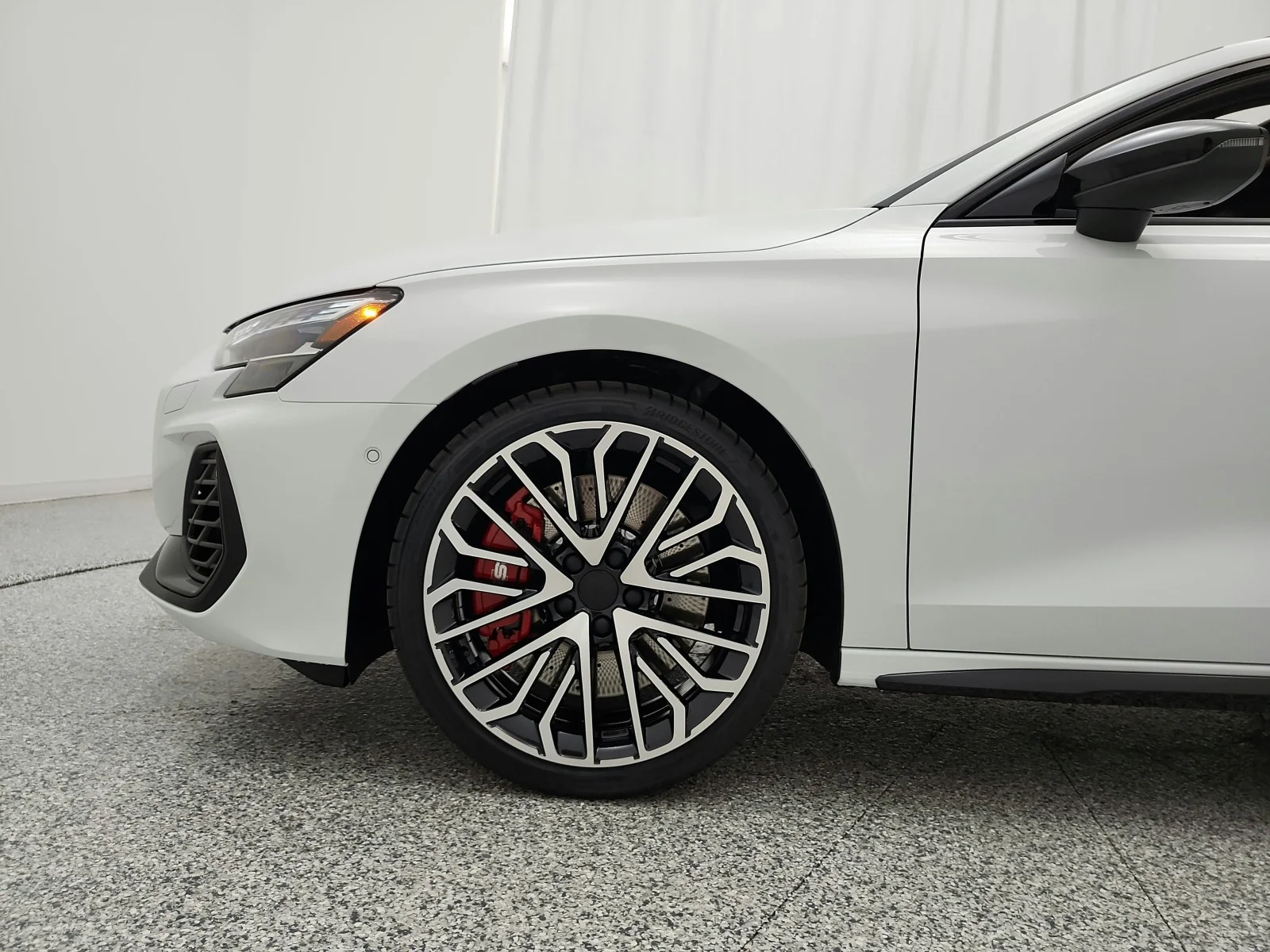 New 2026 Glacier White Metallic Audi quattro *Ltd Avail* image 13