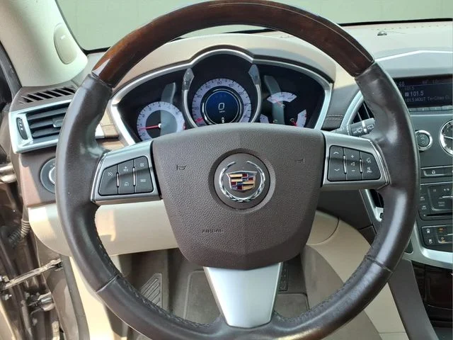 Used 2011 Gray Cadillac Luxury image 18