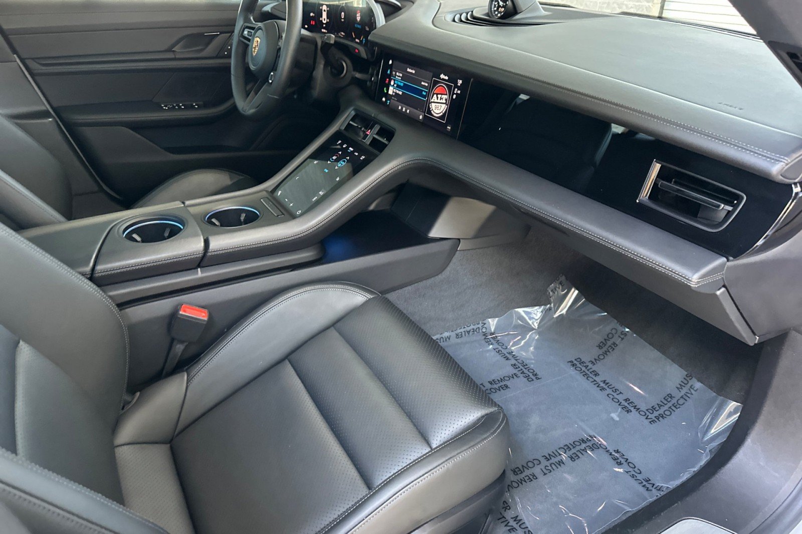 Certified Used 2022 Ice Grey Metallic Porsche 4S image 15