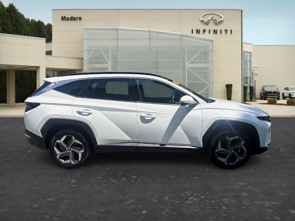 Used 2024 White Pearl Hyundai Limited image 4
