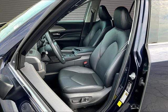 Used 2024 Blue Toyota XLE image 20