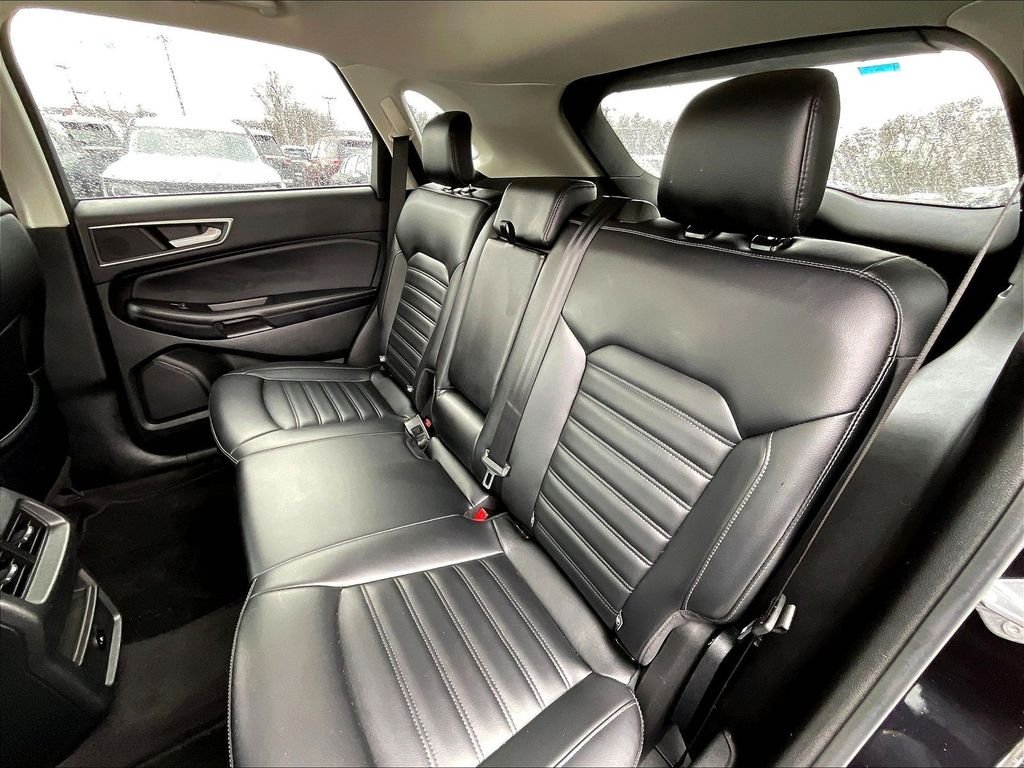 Used 2023 Black Ford SEL image 14