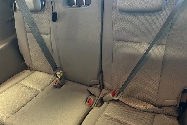 Certified Used 2019 Silver Toyota LE image 19