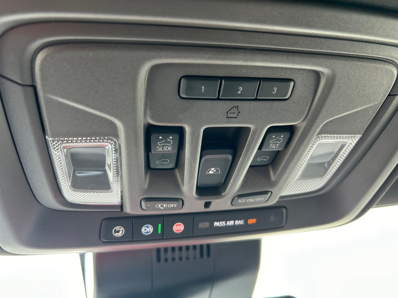 2026 GMC Sierra 1500 SLT - Photo 16