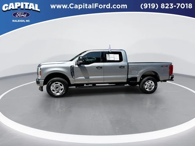 Used 2024 Silver Ford XLT image 5