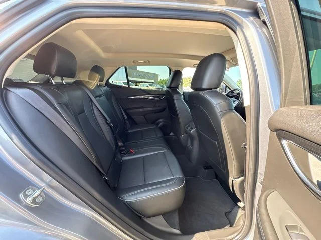 Used 2021  Buick Essence image 23